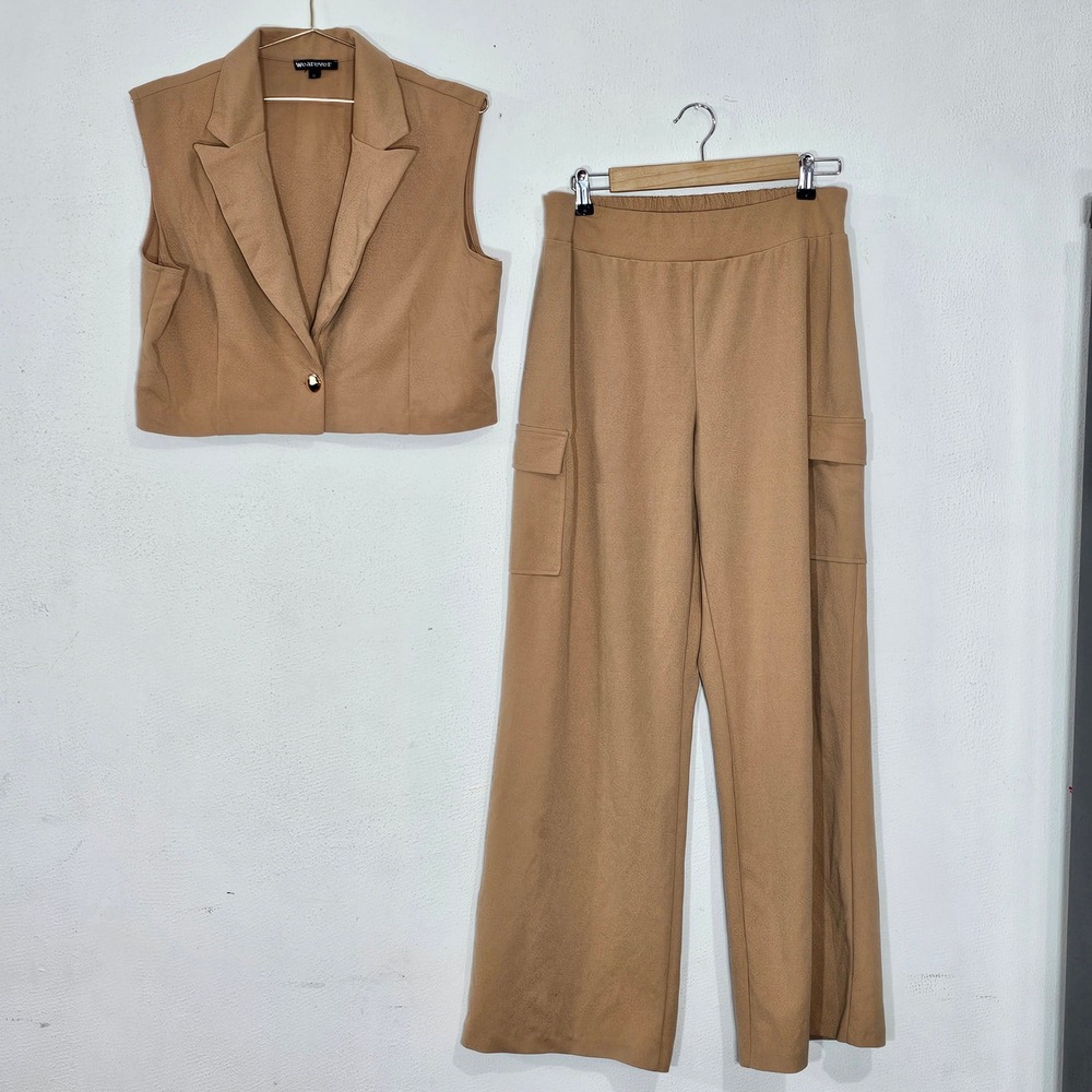 Wearever Camel Two Piece Set Cropped Vest and Wide Leg Cargo Pants XL